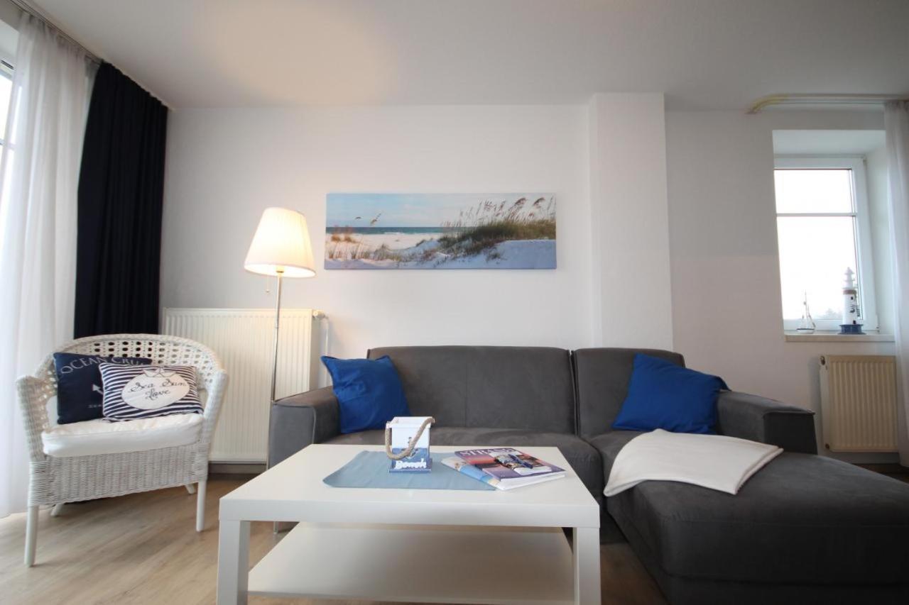 Strandschloesschen Kuehlungsborn Luaran gambar
