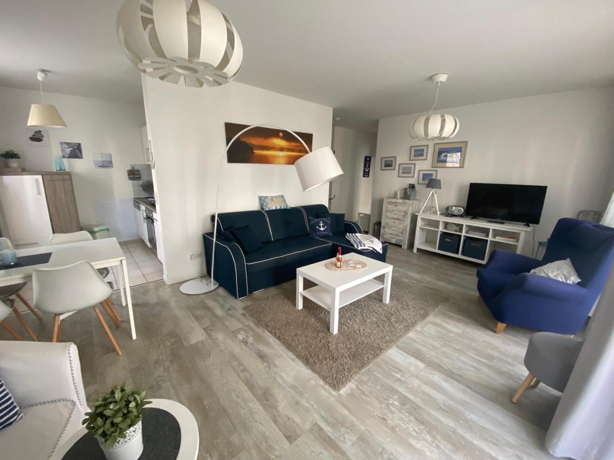 Strandschloesschen Kuehlungsborn Luaran gambar
